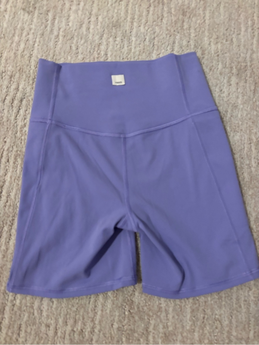 New without tags Vuori XS Lavender High-Rise Performance Bike Shorts - Picture 3 of 7